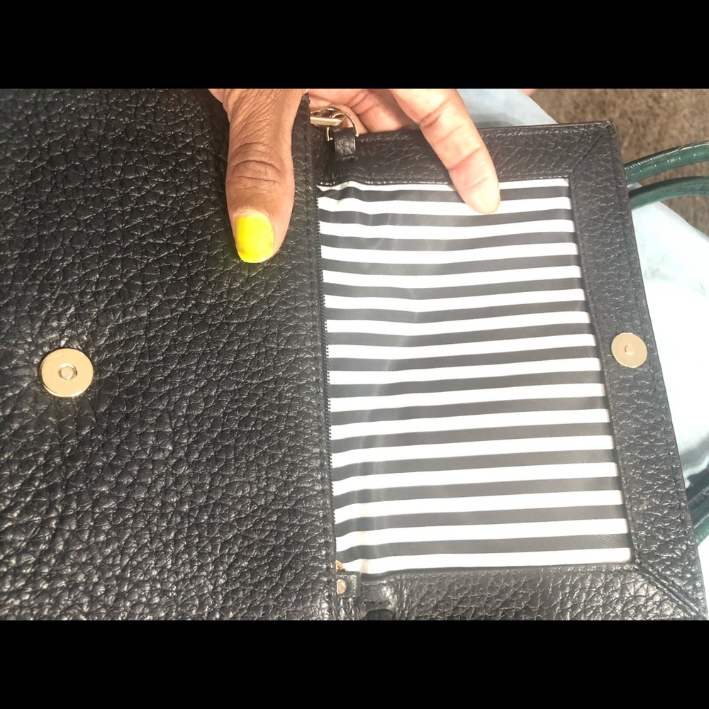 Kate Spade Crossbody - Picture 3 of 7